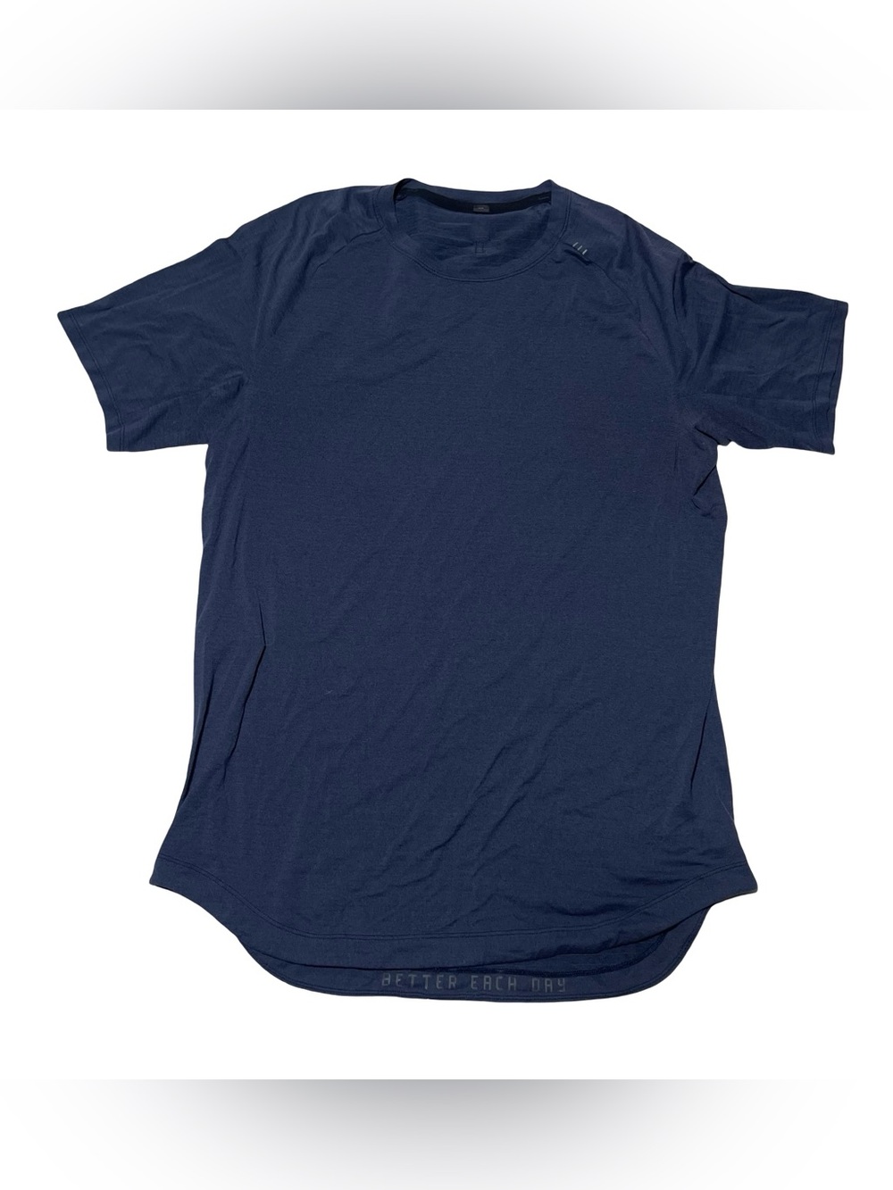 Lululemon Athletica Curved hem Crew Neck Gym Training Shirt Men’s Size L